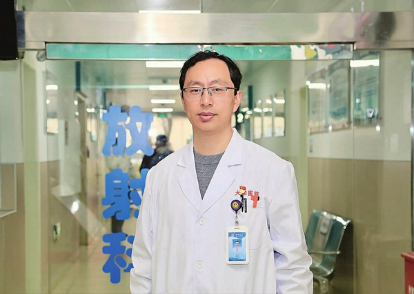 虞鲲 2022年徐汇区道德模范