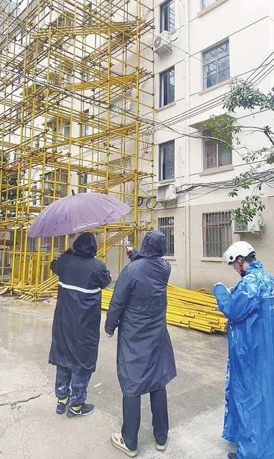 枫林街道检查在建工地